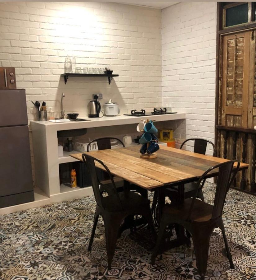 Sekepeng Penarek Apartment Kampung Penarik Luaran gambar