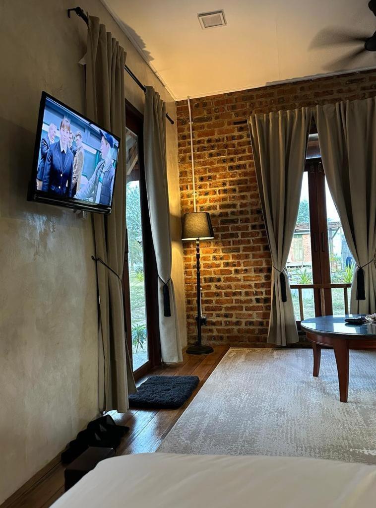 Sekepeng Penarek Apartment Kampung Penarik Luaran gambar