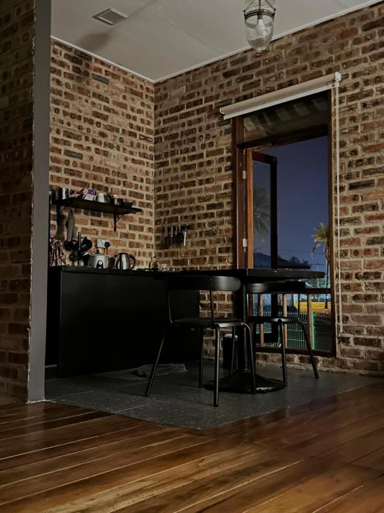 Sekepeng Penarek Apartment Kampung Penarik Luaran gambar